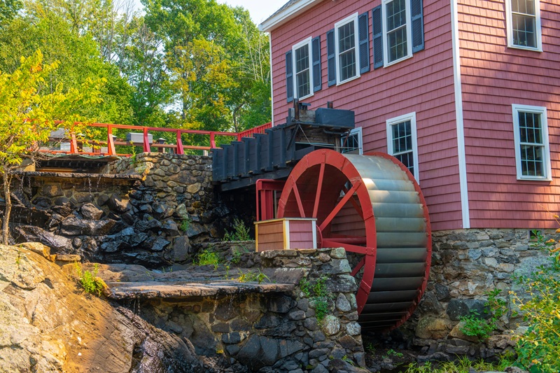 HVAC services in Chelmsford, MA and energy-efficiency services including Mass Save Home Energy Assessments