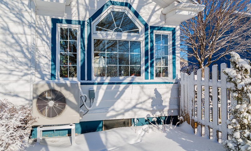Heat pumps winter snow Massachusetts home