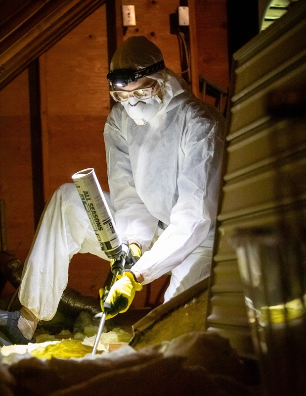 HomeWorks Energy Weatherization Specialists can help you take advantage of the federal insulation tax credit in 2025.