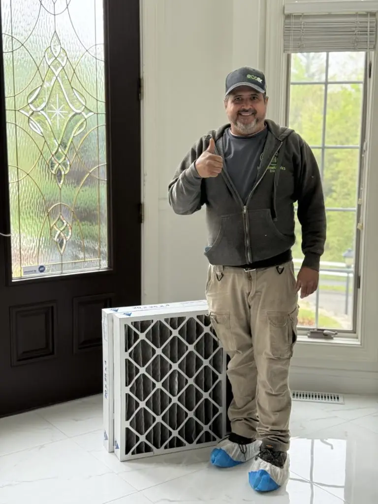 HomeWorks Energy HVAC Technician with No-Cost Air Filter